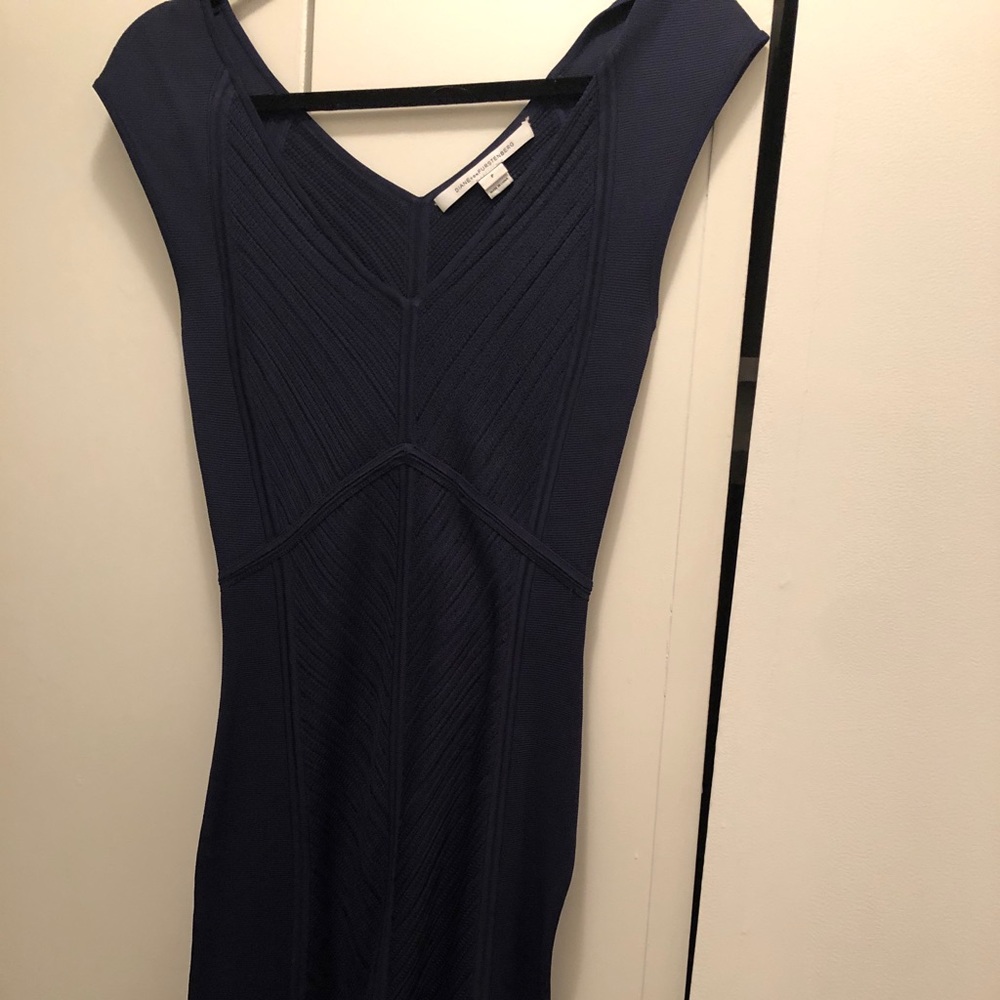 dvf body con navy dress size p